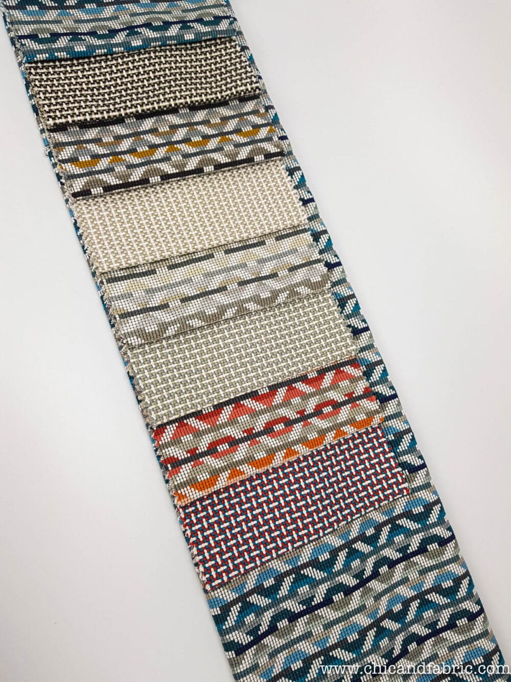 Tejido de tapicería con estampado geométrico de estilo tribal