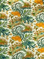 estampado de camaleones en verdes y amarillos para tapicería y decoración