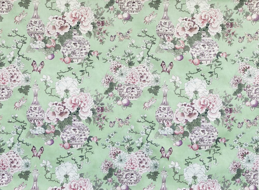 Papel pintado de flores orientales en verde diseño de Juan Avellaneda