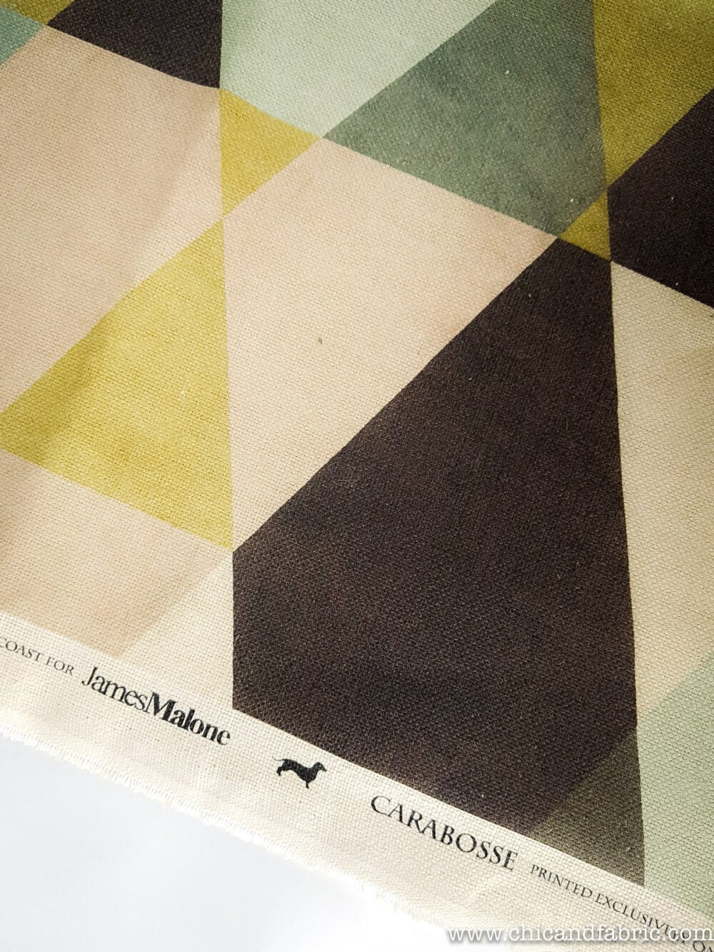 Tela de tapicería 100% lino estampado geométrico en rosa y menta para tapizar sillas o hacer cojines