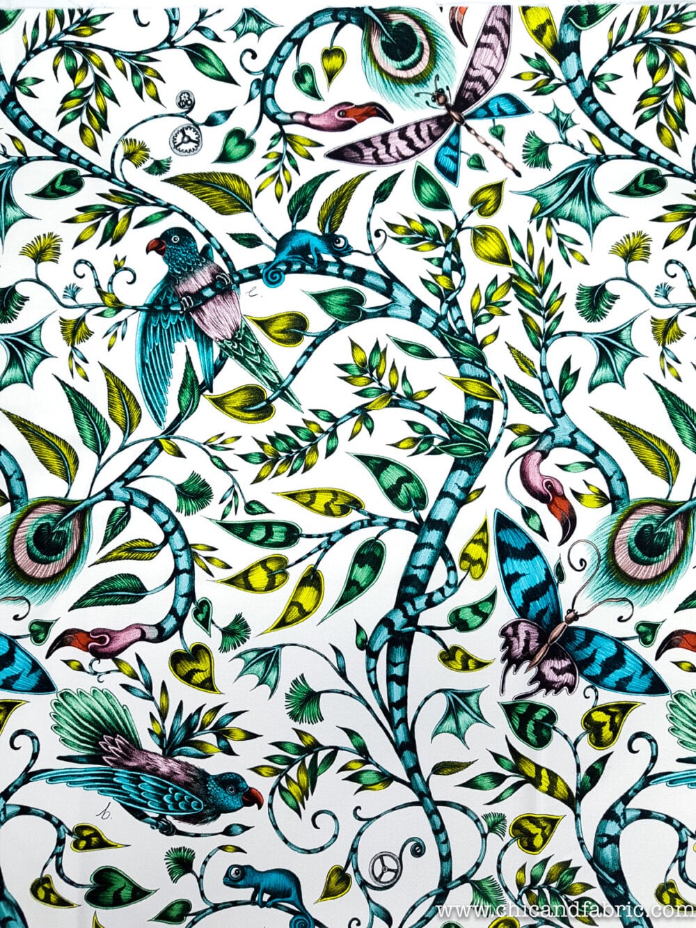 Algodón grueso estampado de enredaderas fantásticas en azul y verde esmeralda