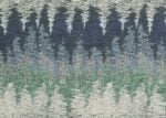 Papel pintado de rayas en zig-zag y textura de tela. Diseño "Alps" de Missoni Home en azul marino y verde esmeralda
