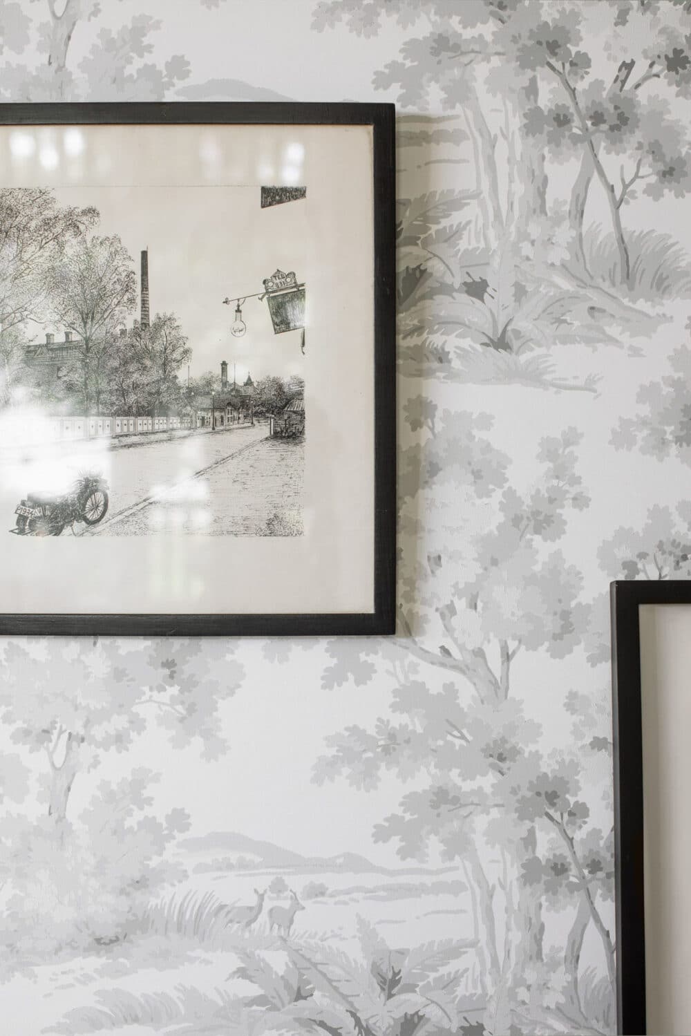 Habitación decorada con Papel pintado con motivos Toile de jouy en blanco - COUNTRYSIDE MORNING 7677