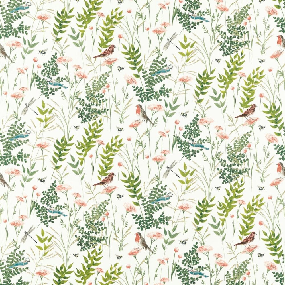 Algodón grueso estampado de ramos de flores, pequeñas aves y libélulas. Ref. F1532-01