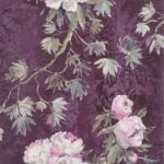 Papel pintado de peonías y damascos de estilo pictórico. Diseño «Floreale» de la exclusiva firma Designers Guild.