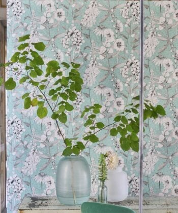 Papel pintado de motivos florales "Emilie" diseño Designers Guild