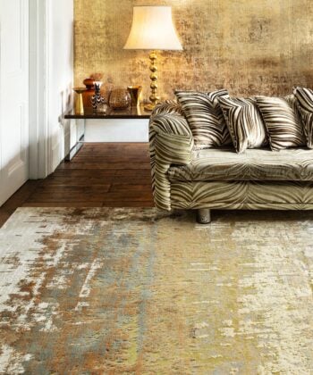 Tappeti astratti AURORA AU01 DUNE Soggiorno decorato con moquette moderna e luminoso design astratto. Rif. Aurora AU01 Dune