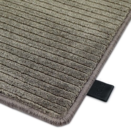 Alfombra a medida o moqueta de  tejido plano de 100% lana natural y tonos neutros Rols Alfombra Beige