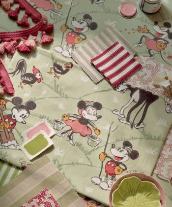 Tela de Mickey y Minnie de Disney en la granja en algodón 100%