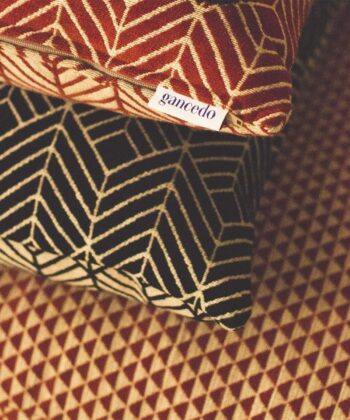 Tela FR con estampado geométrico de plumas Colección "Kimono FR" Estilo Contemporáneo Telas geométricas para tapicería y decoración