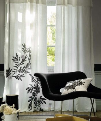 Cortina de lino con bordados de hojas y flores (150 x 320 cm cada panel) Accesorios de Élitis Bordados